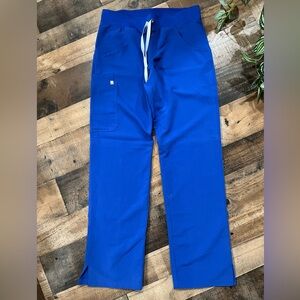 Figs Kade Cargo Scrub Pants